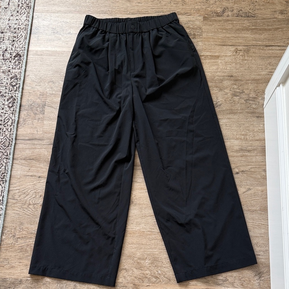 Varley Kayson Black Wide-Leg Pants - Picture 2 of 6
